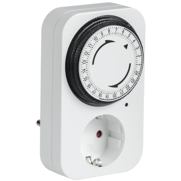 РТМ-2 Розетка-таймер мех инд 15мин 24ч 96on/off 16А IP20 IEK